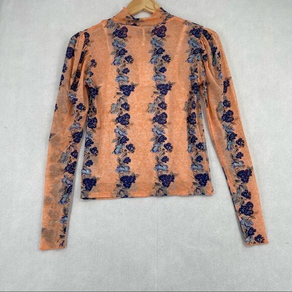 -Free People Mock Neck Blouse NWT XS - Picture 2 of 11